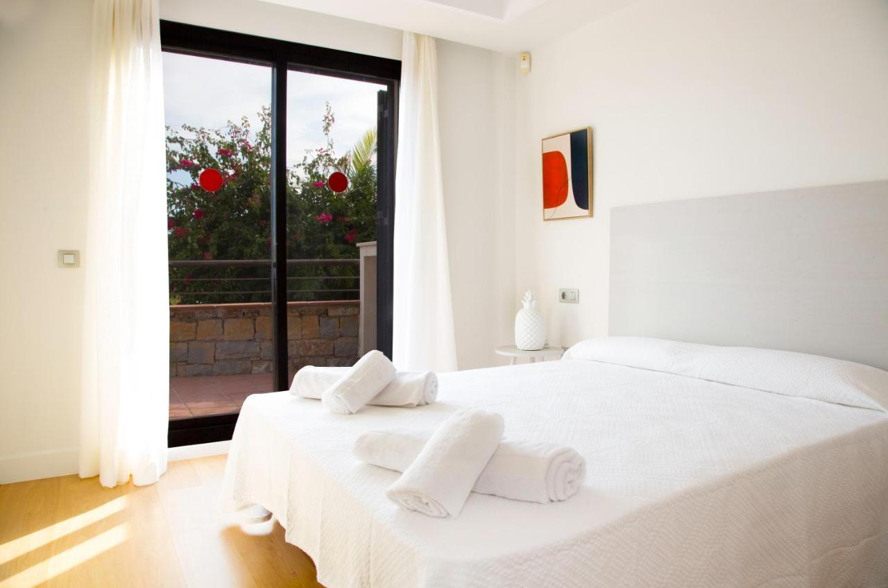 Casas Del Mar Boutique Apartment Касарес Екстериор снимка